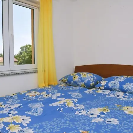 Mumy - Four Bedroom With Pool * Gostinjac